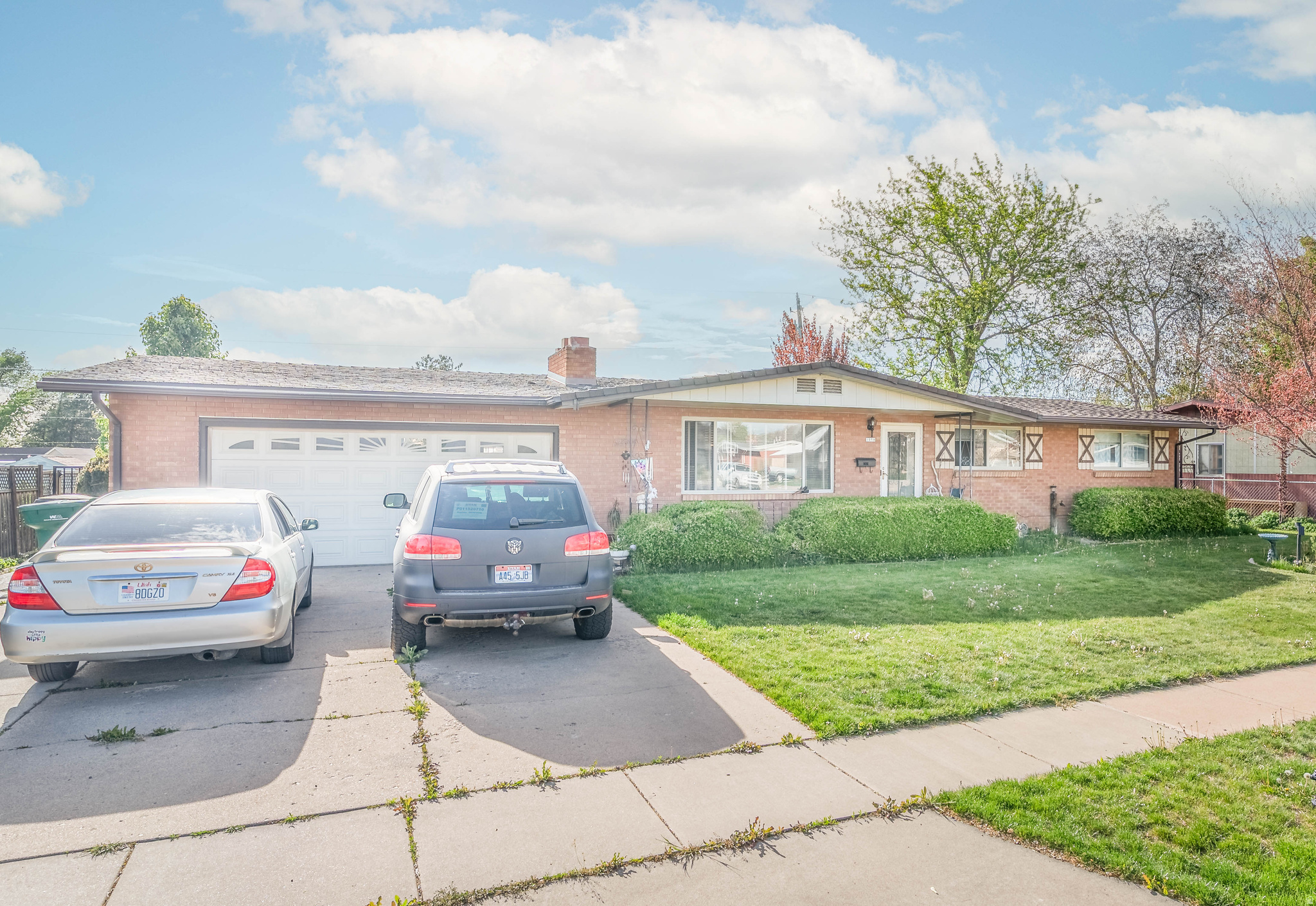 1058 S 1075 E