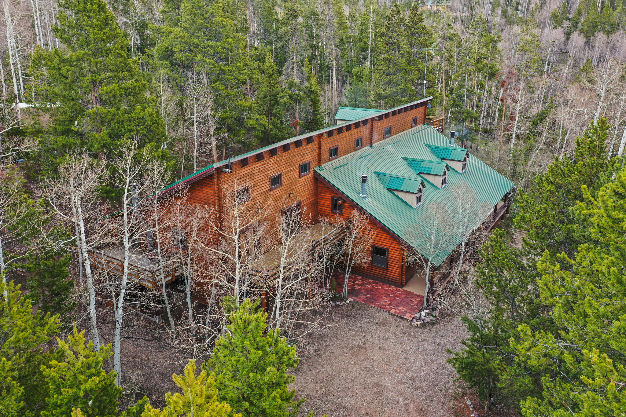 4725  PINE RIDGE RD
