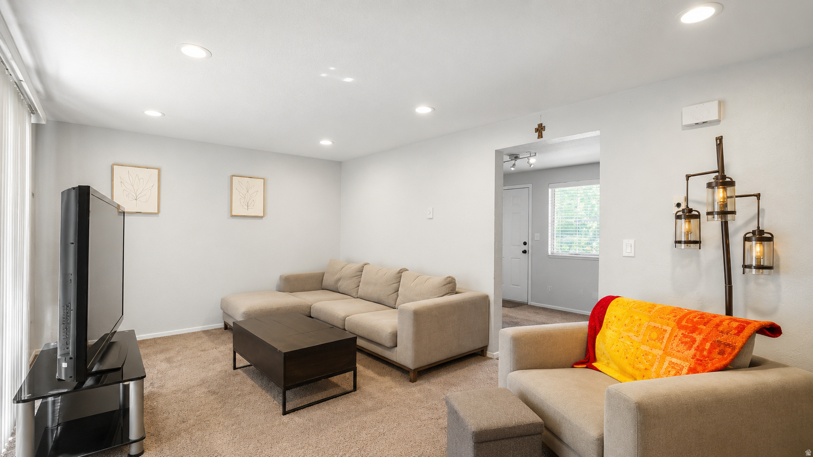 1085 N NAYON DR ##6 (F)