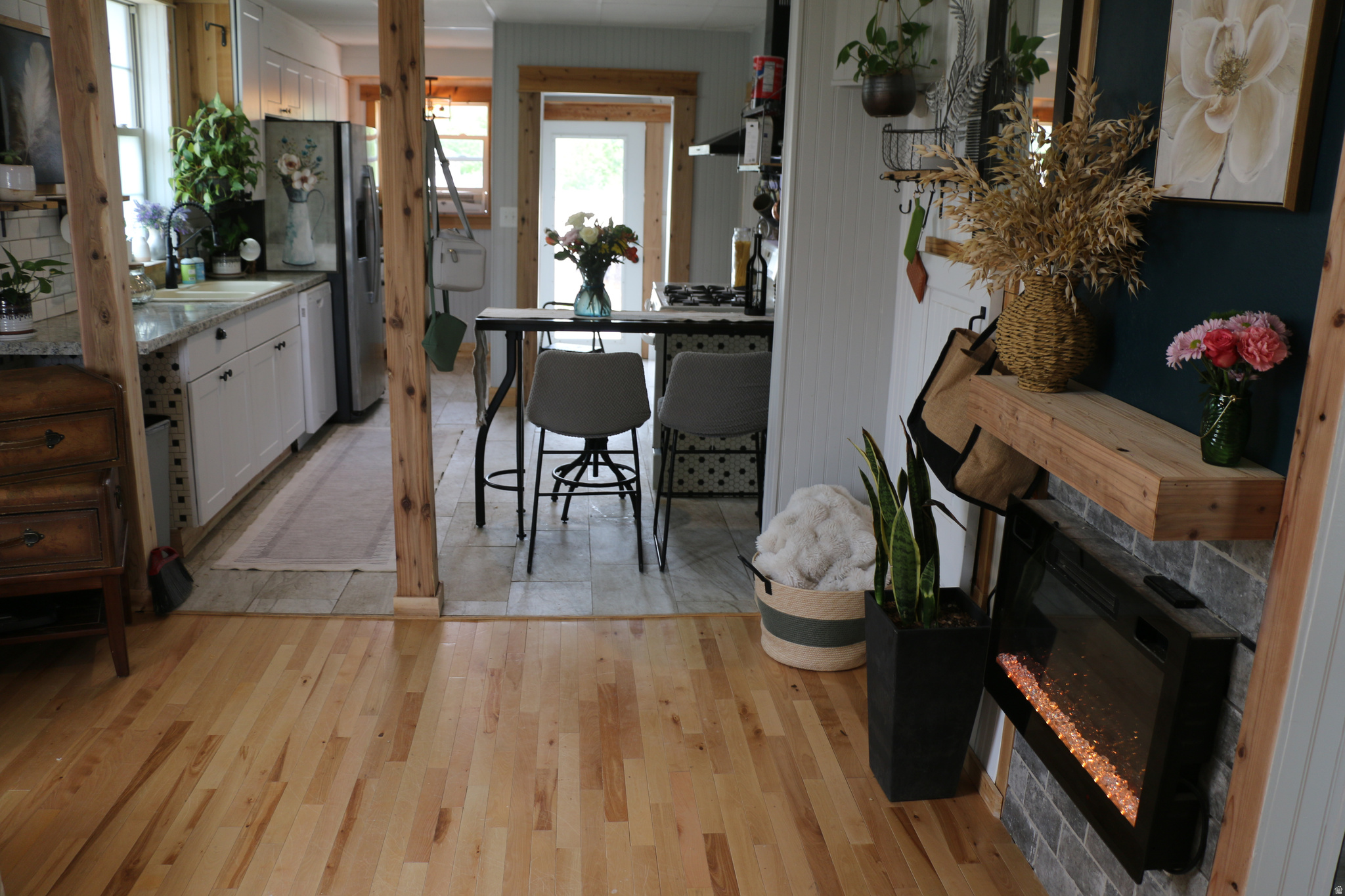 Photo 3