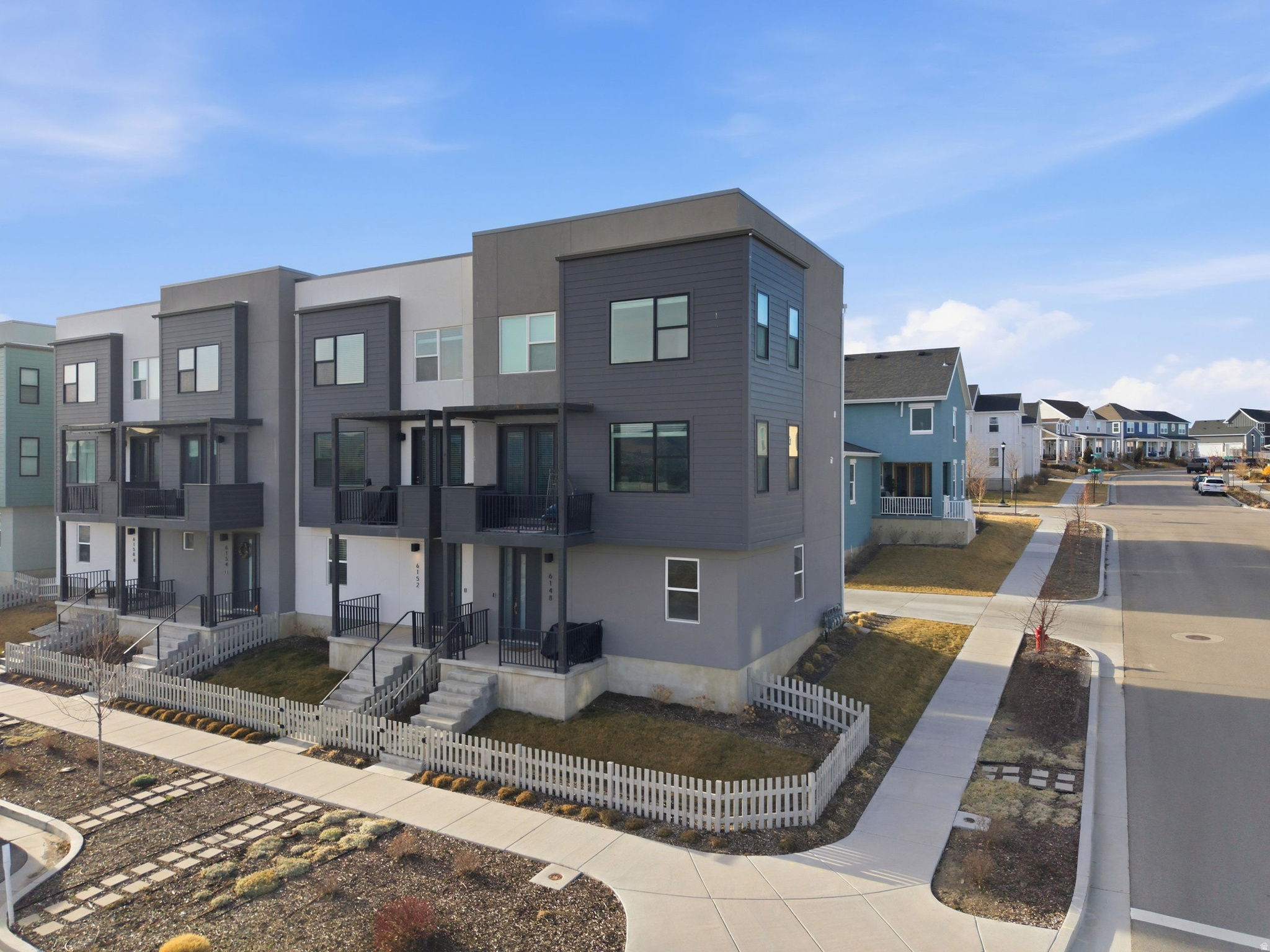 6148 W SOUTH JORDAN PKWY