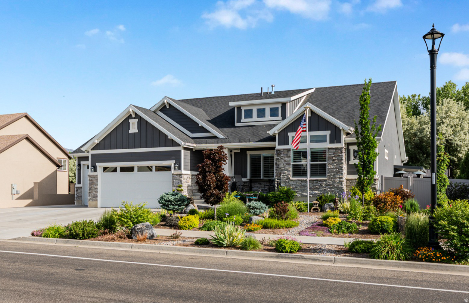 313 E OLD MAPLE RD