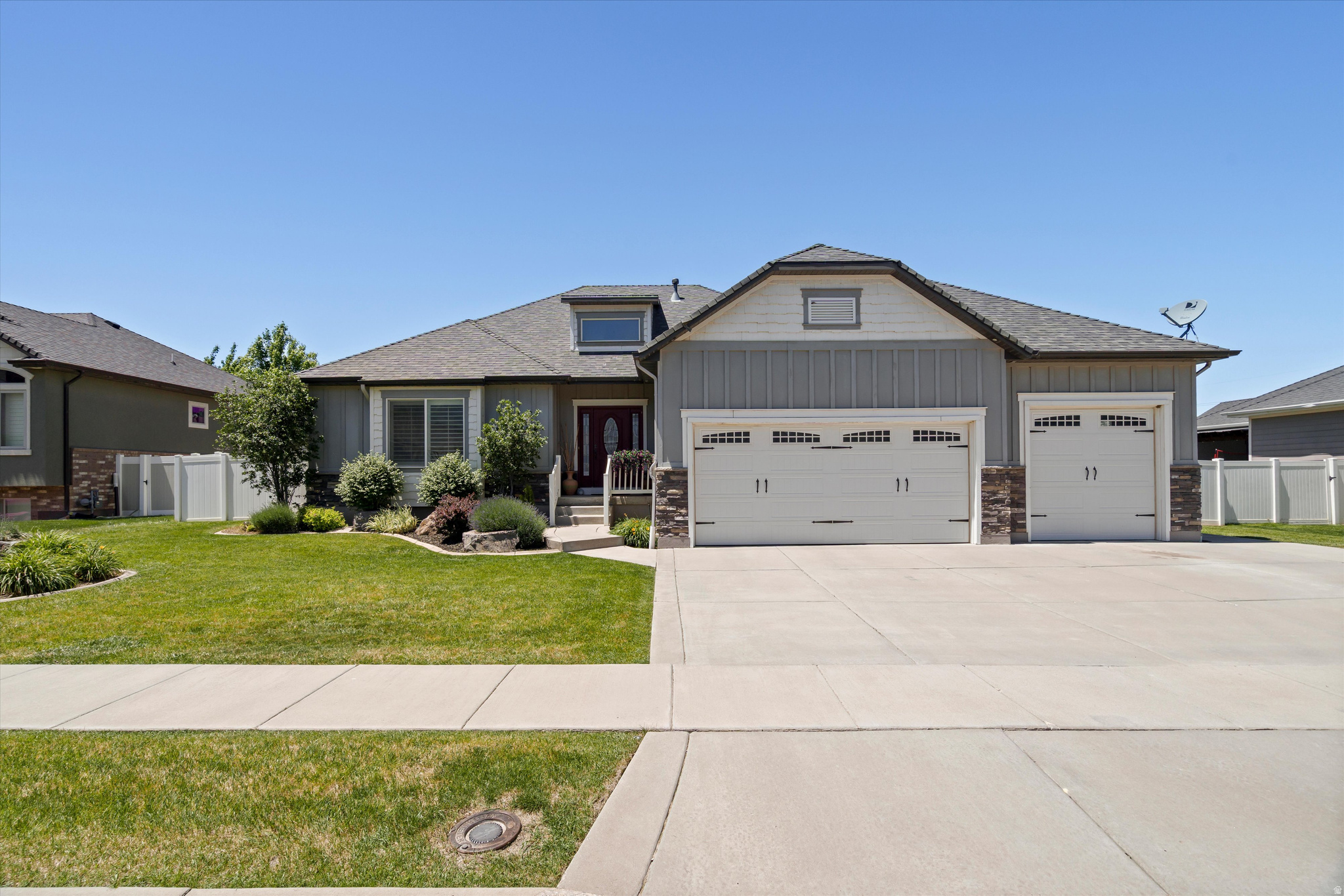 7459 S 1075 E