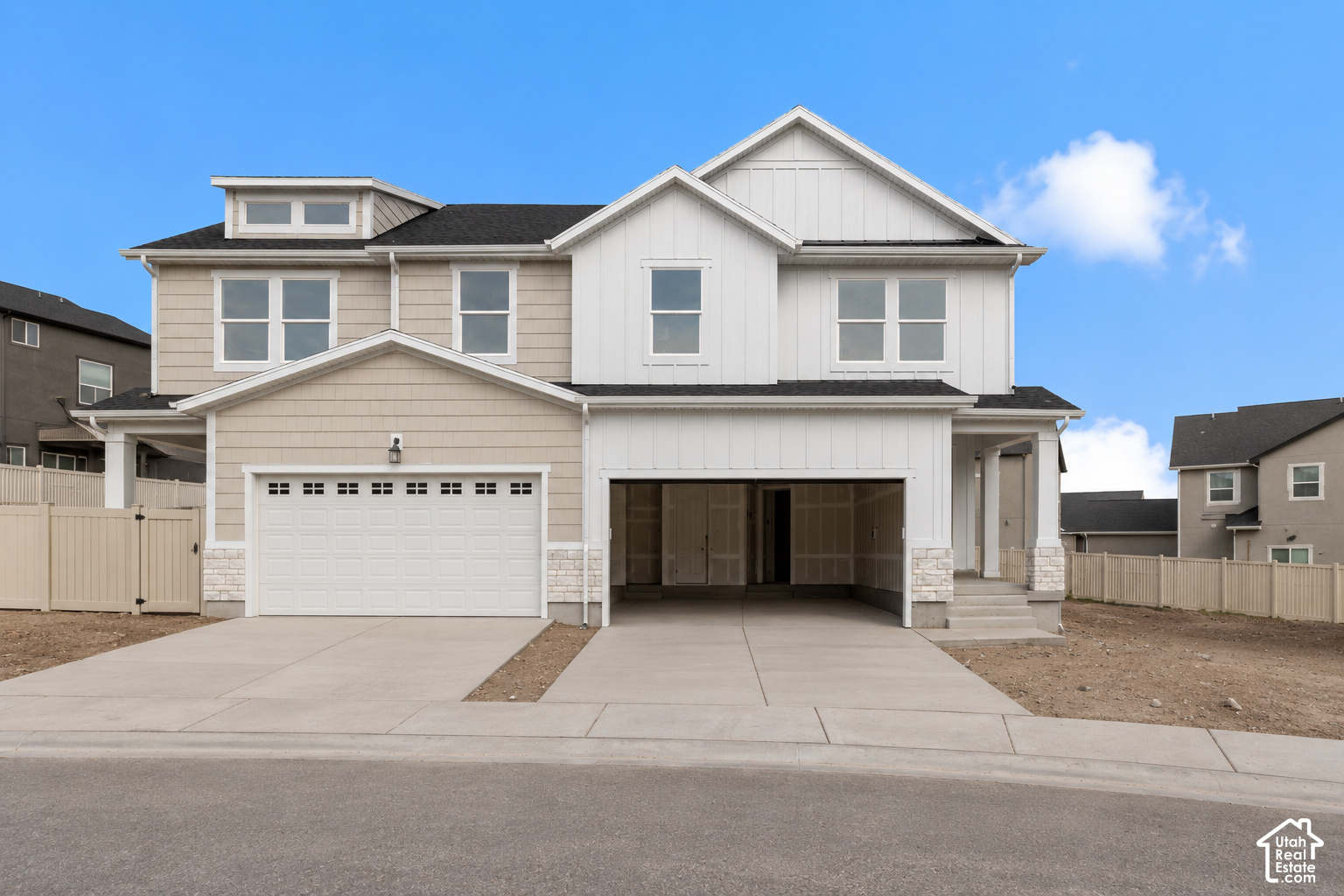 1492 W BANNER DR #829