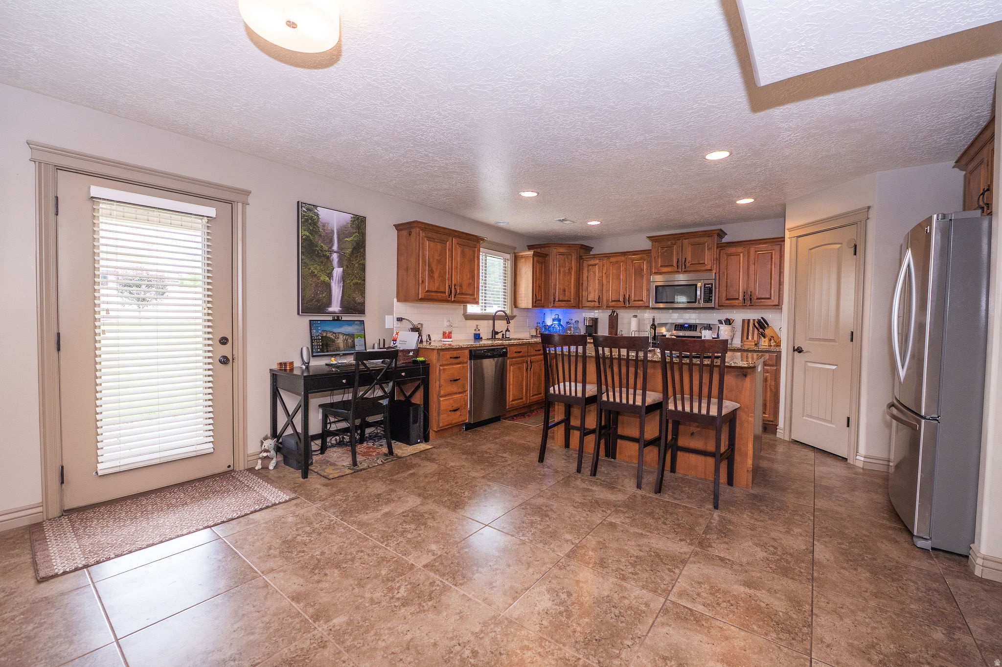 Photo 5