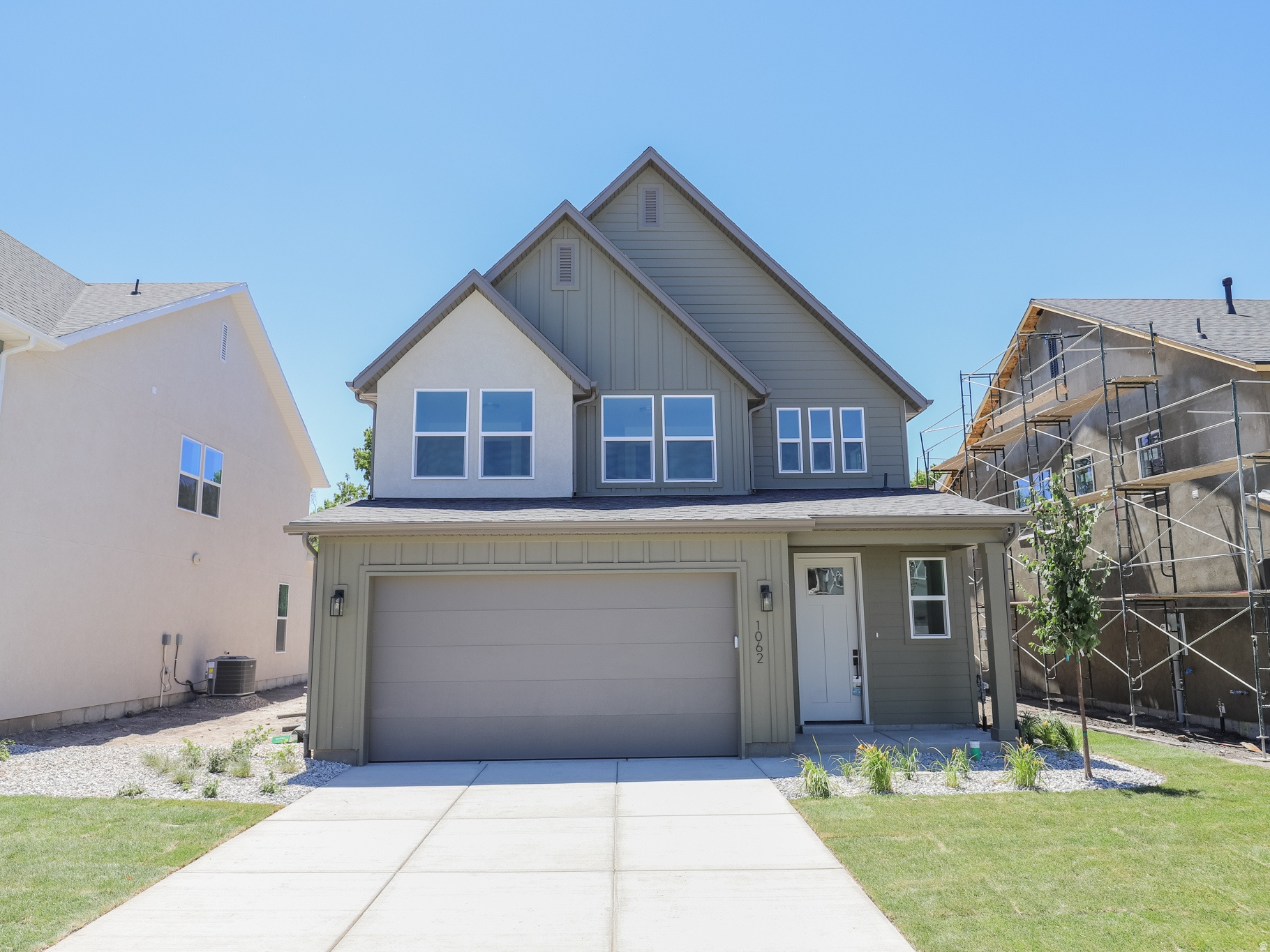 1062 W LINDEN LN #37