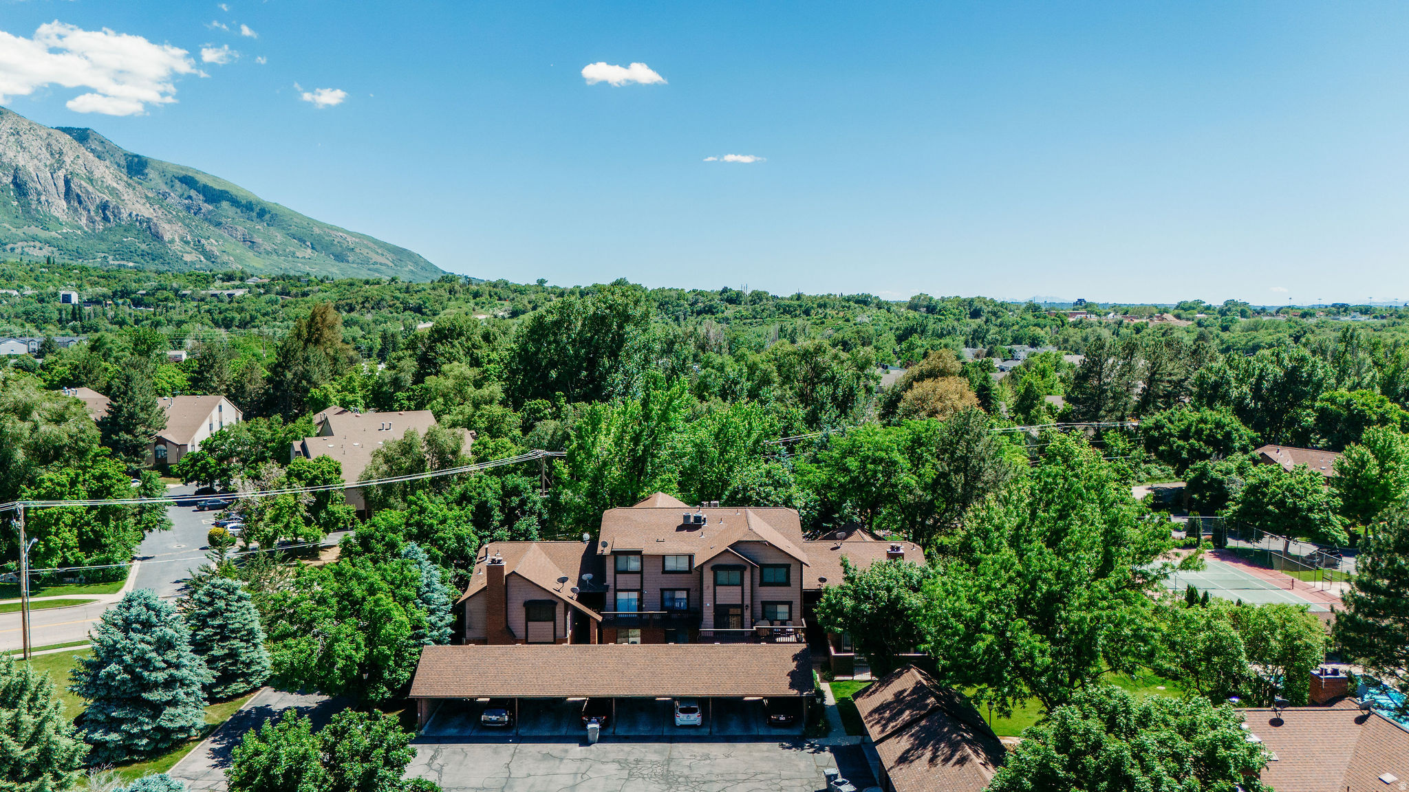 1120 S CANYON RD #32