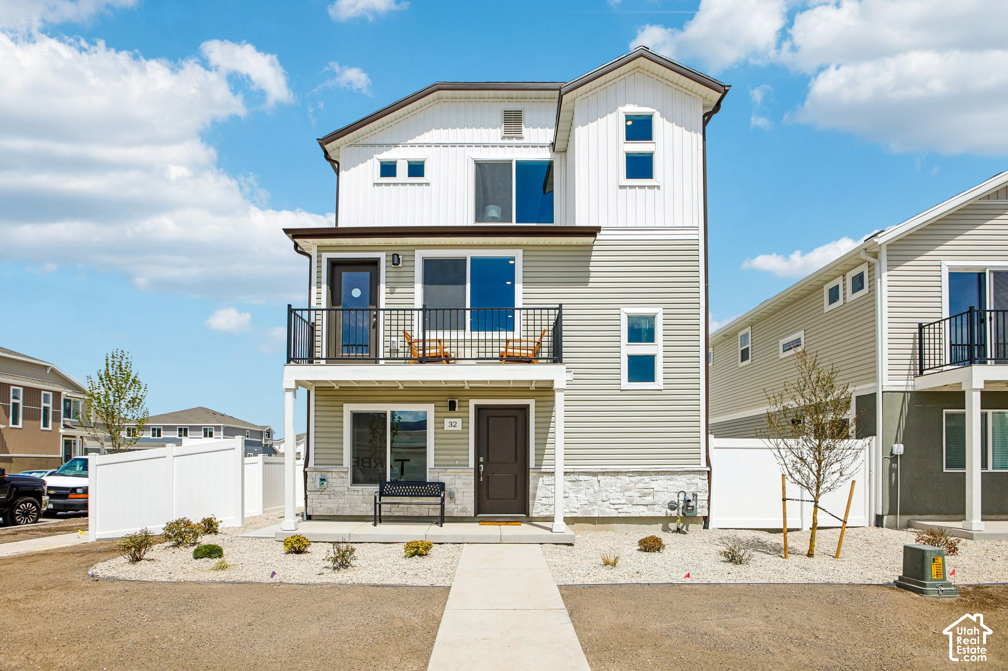 29 N JORDAN RIVER WAY