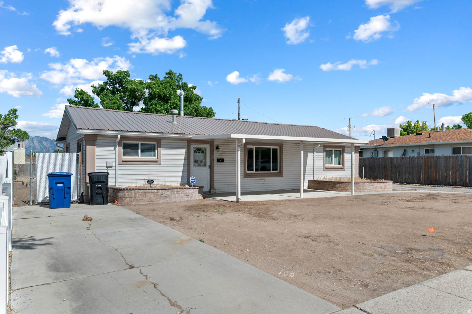 4851 S 4720 W