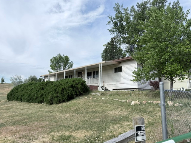 5755 W 19200 N