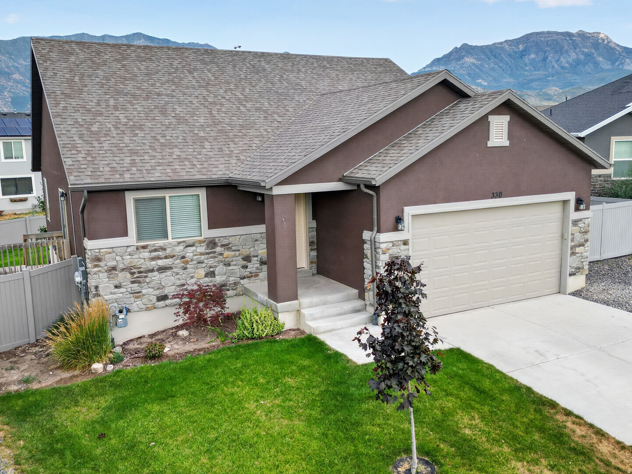 330  GRANITE DR