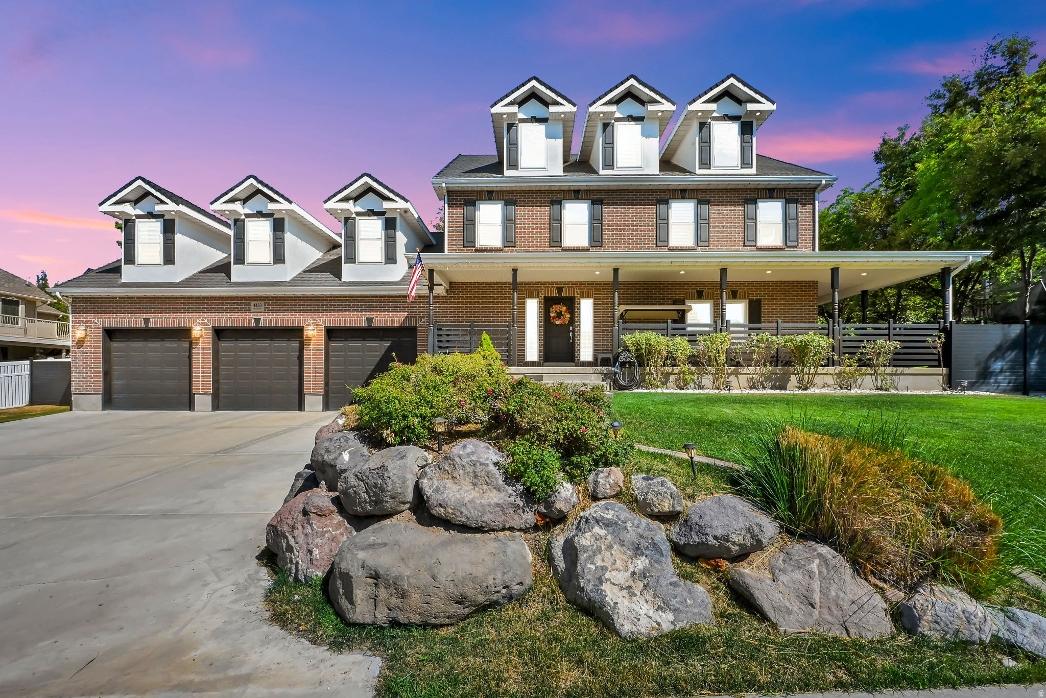 4433 S DEVONSHIRE DR