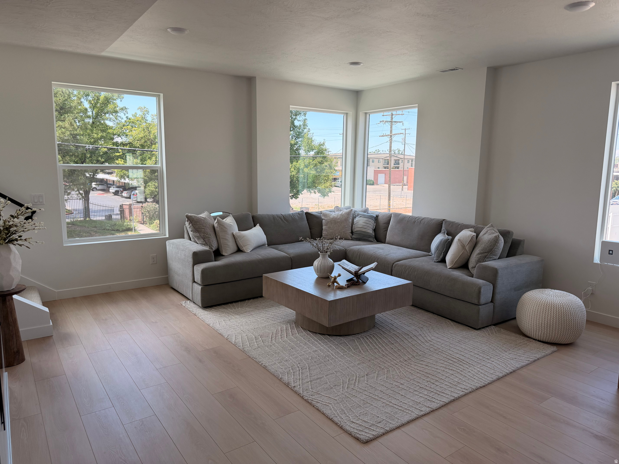318 E JESSICA VIEW LN #9