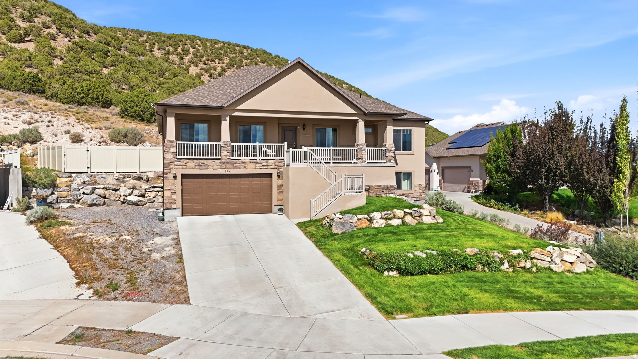 3961 E YAKIMA WAY #12