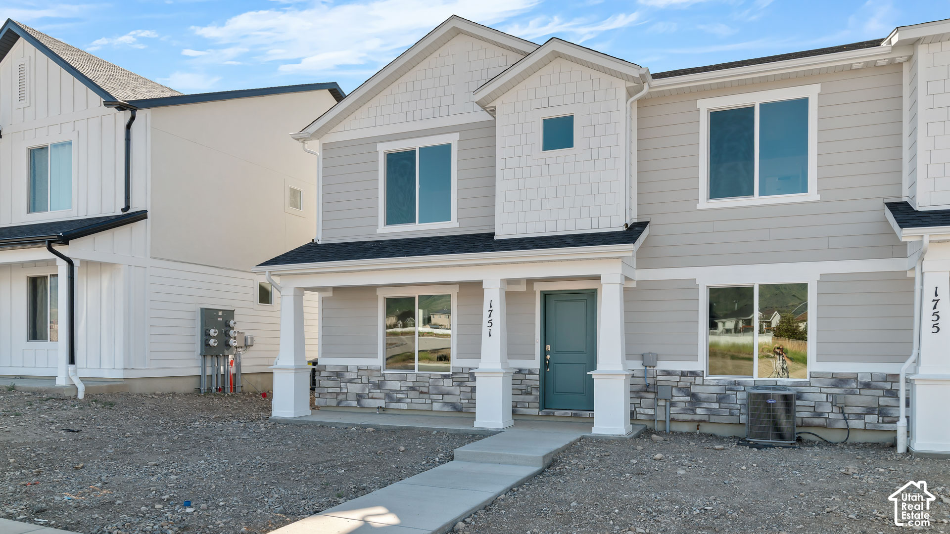 1302 COPPER CANYON AVE #1302