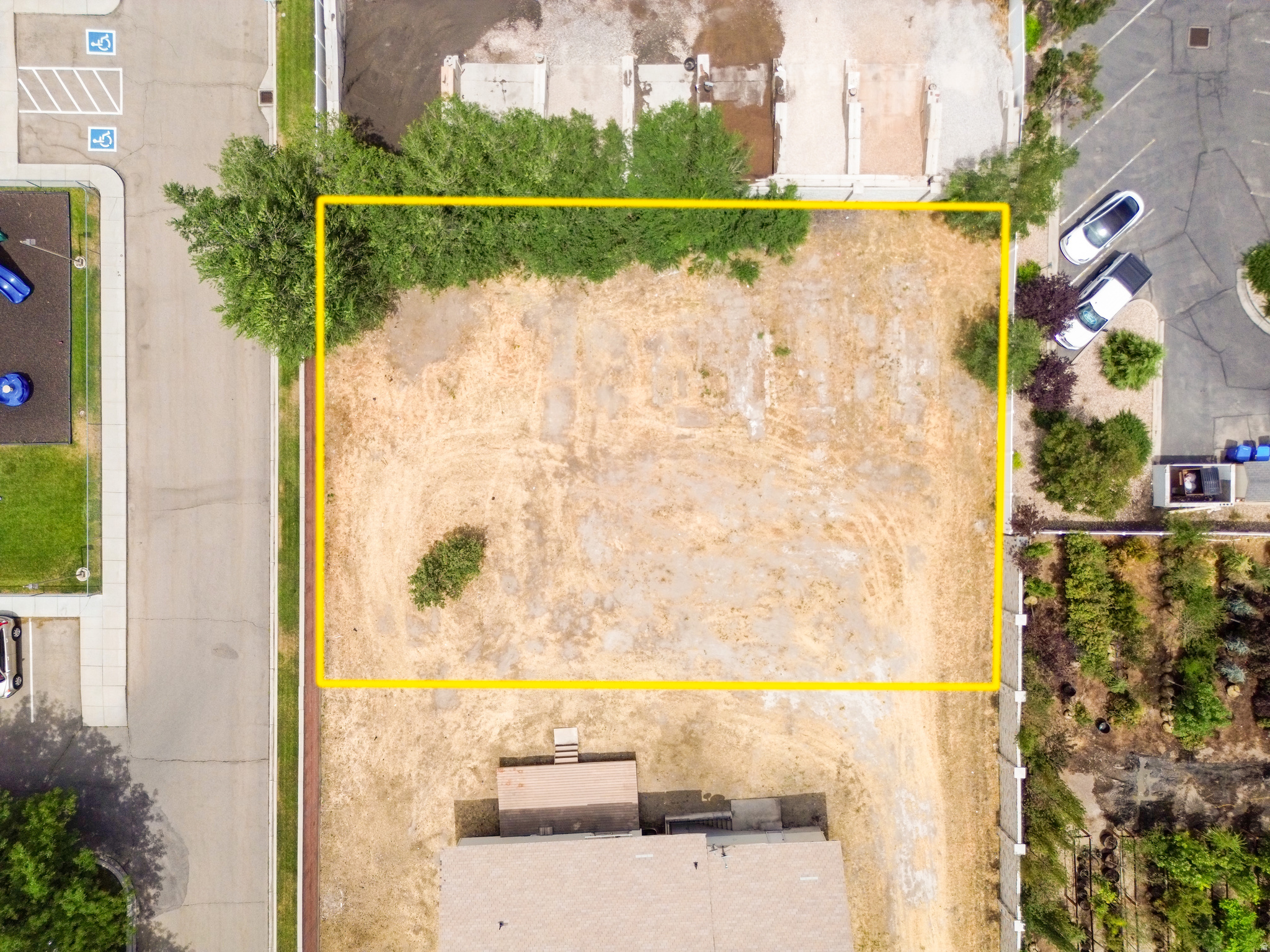 2812 W GILBERT CIR