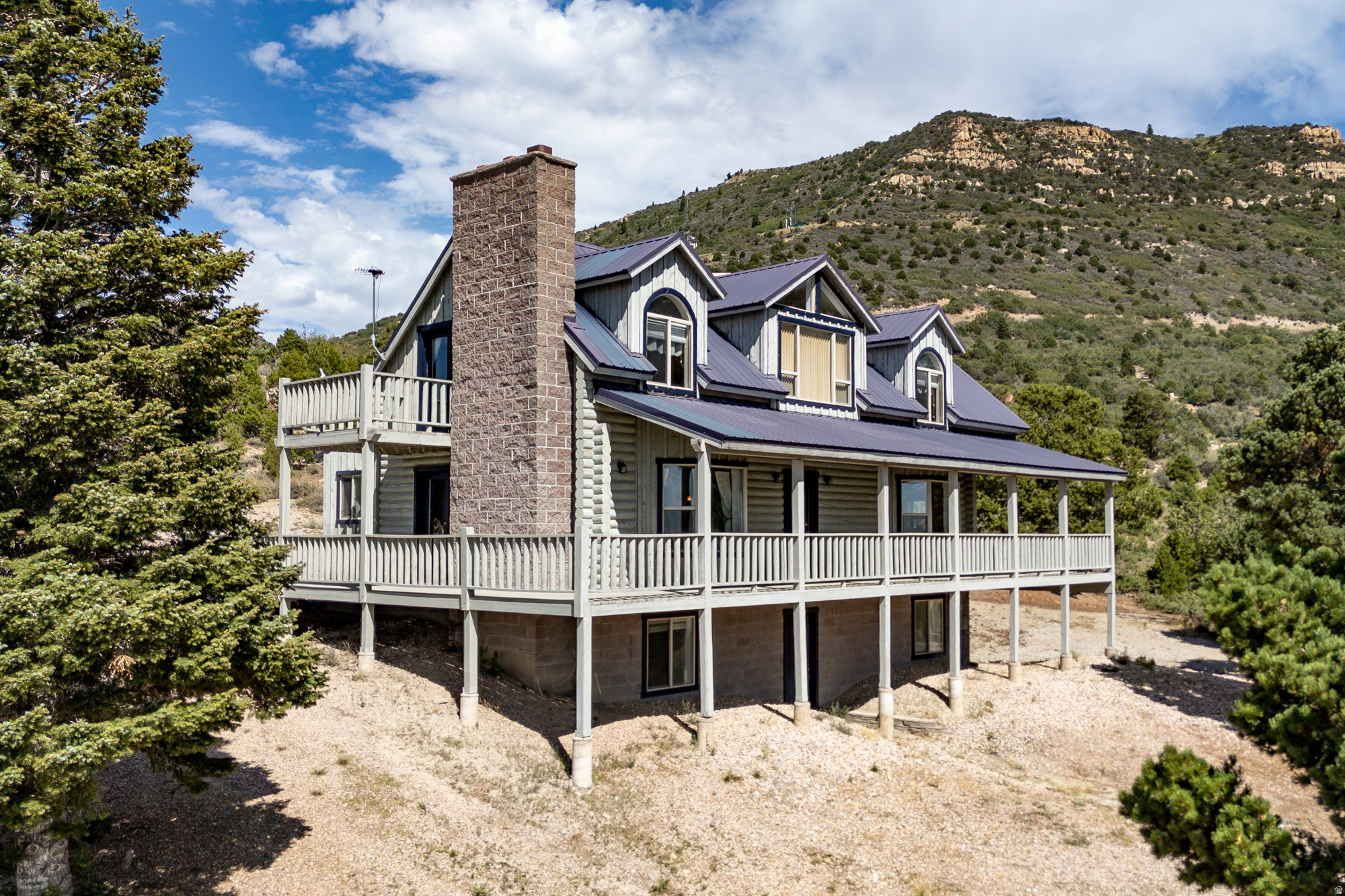 1159 E CEDAR HIGHLANDS DR