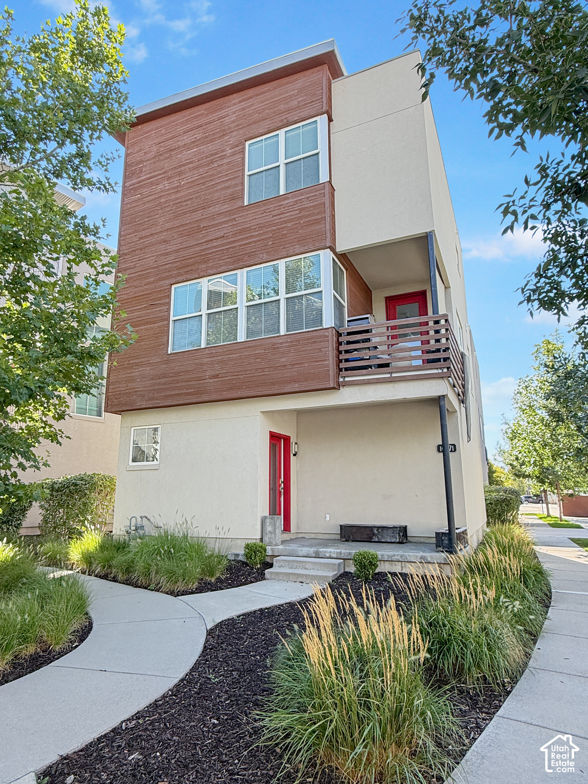 10371 S ROARING CREEK LN