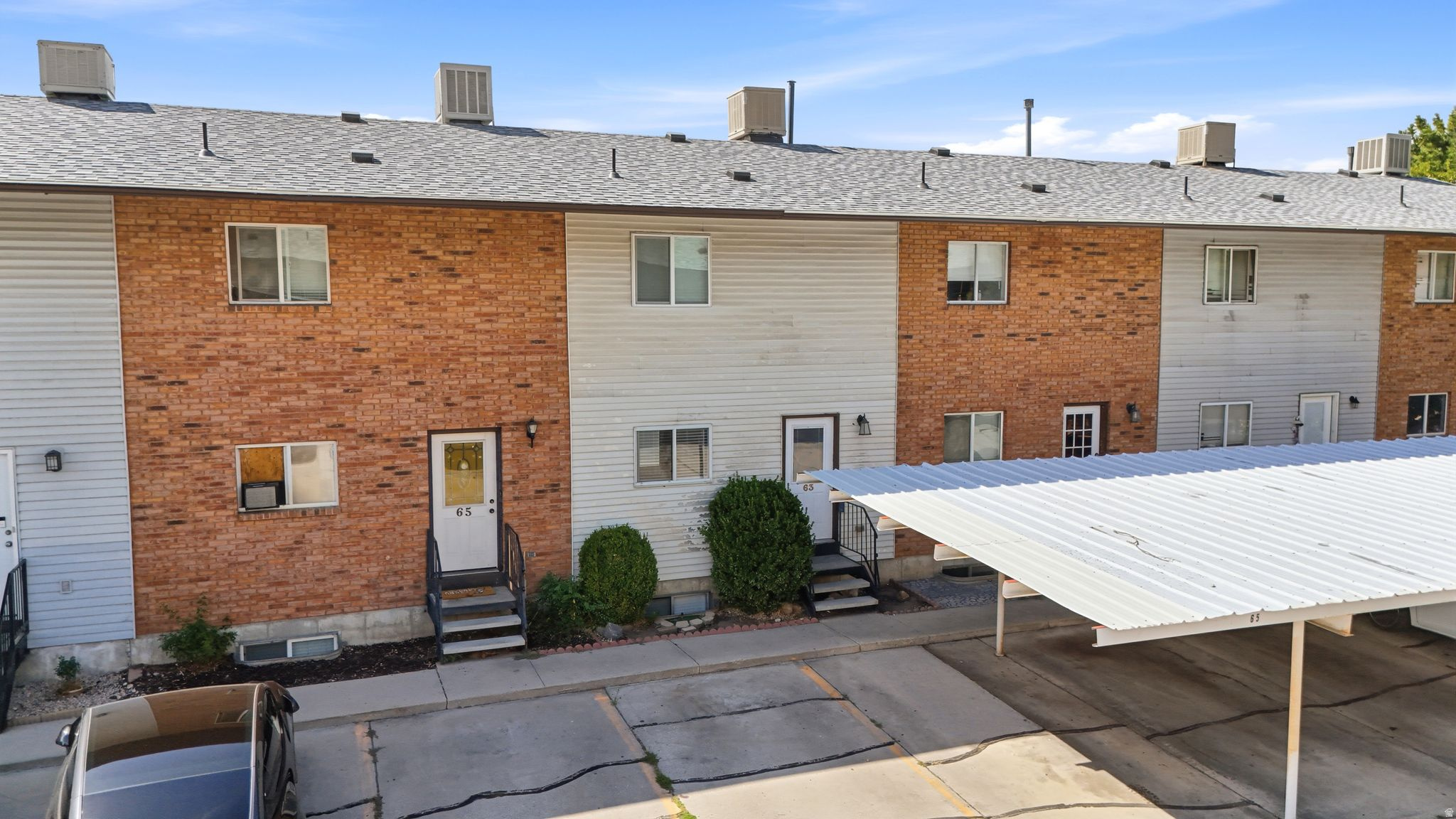 1325  LINCOLN AVE ##63