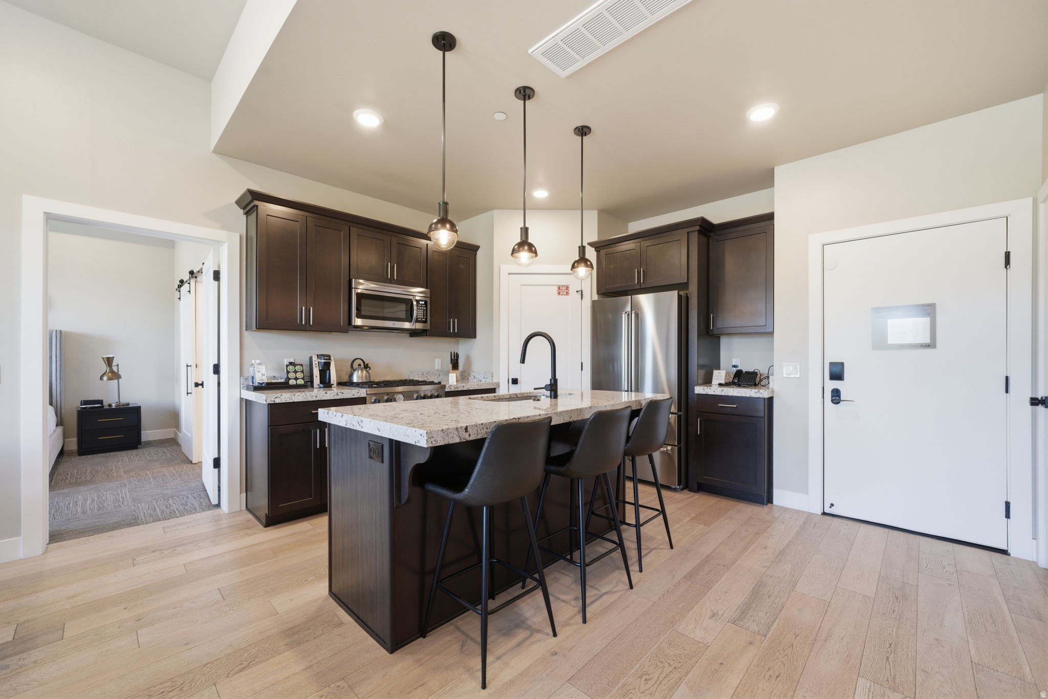 909 W PEACE TREE TRL #409