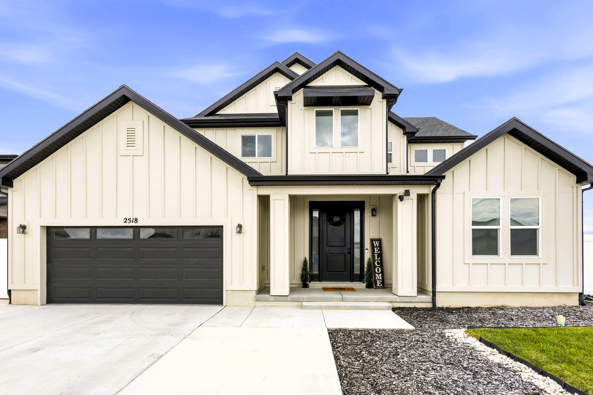 2518 W 3230 DR