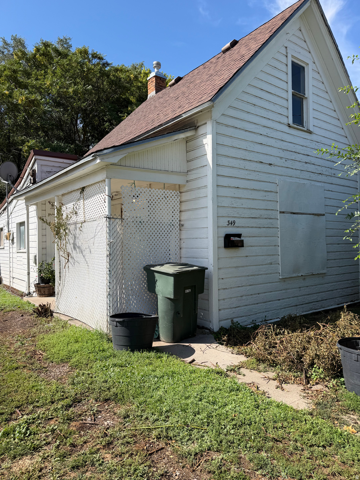 349 E PARRY ST.