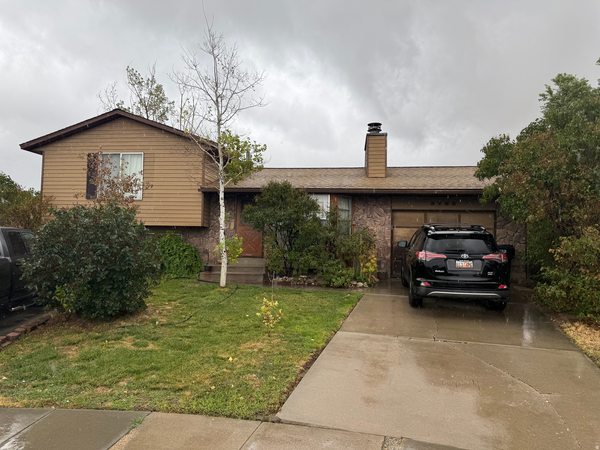 3703 S SHOTGUN CIR