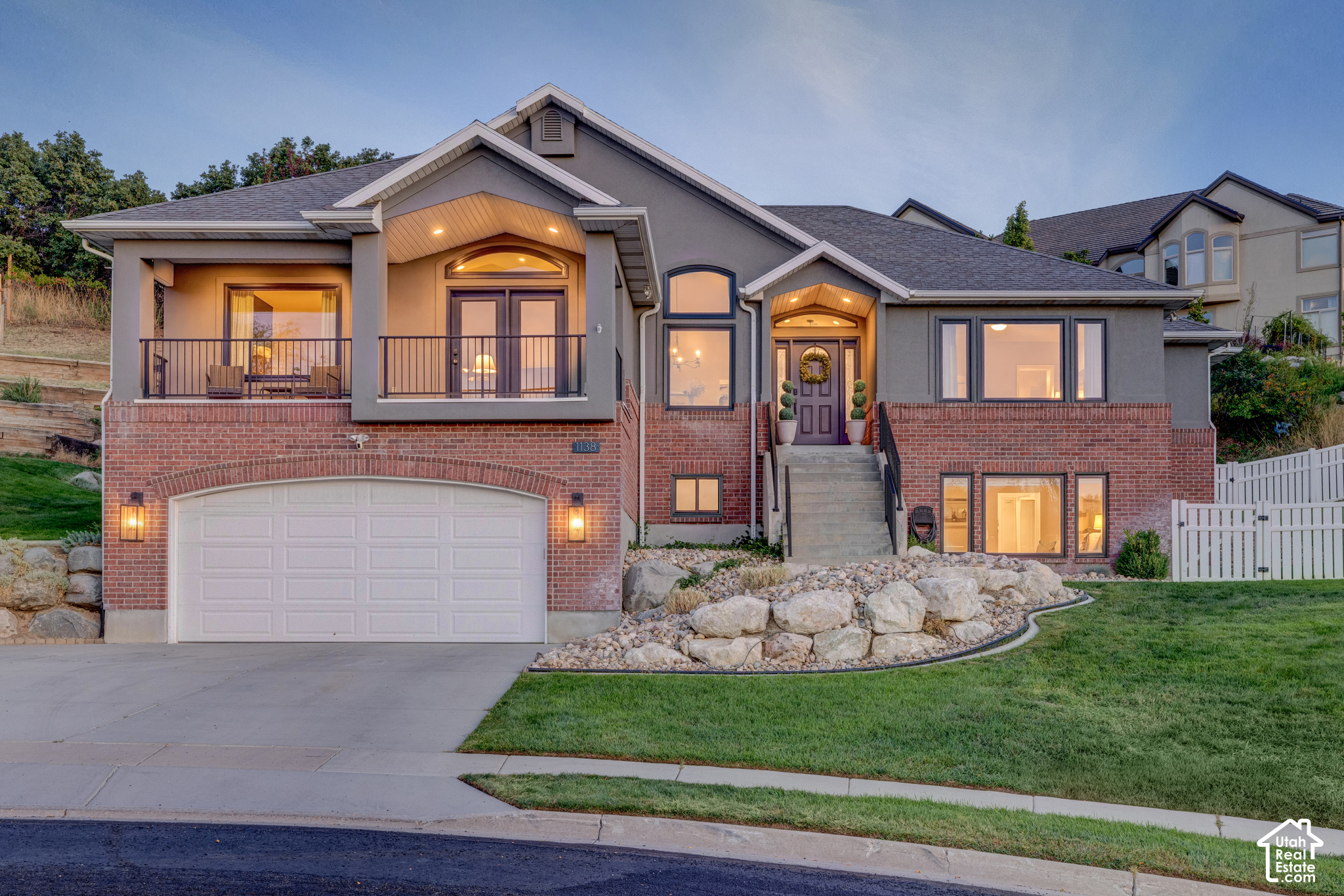 1138  IRONWOOD CIR