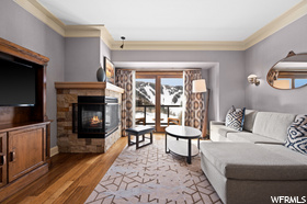 Photo 3 for 2300 Deer Valley Dr #633