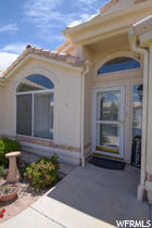 Photo 3 for 225 N Valley View Dr #68