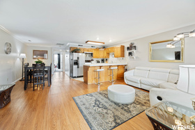 Photo 4 for 1845 W Canyon Dr #304