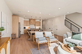 Photo 4 for 5409 S Aquamarine Ln #257