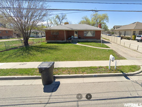 Photo 2 for 165 W Winchester St