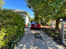 Photo 3 for 2852 Porter Ave