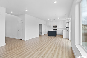 Photo 5 for 2678 W Maple St #283
