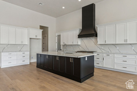 Photo 5 for 3736 S Mckenzie Ln #140