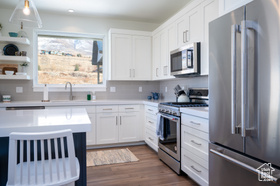 Photo 5 for 5882 E Big Horn Pkwy #501
