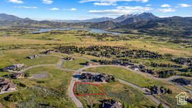 5786 N Porcupine Ridge Dr MLS #1987334