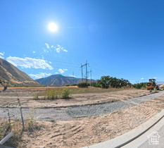 251 E Mapleton Estates Dr MLS #1992439