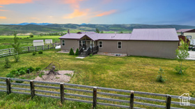 Photo 2 for 158 Sawmill Rd