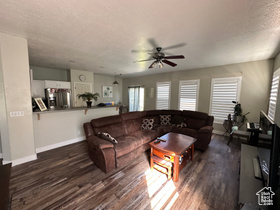 Photo 2 for 15095 S Alder Ln