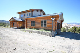 Photo 4 for 630 E Bullberry Ln