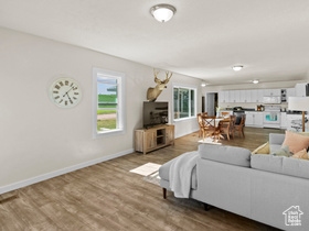 Photo 5 for 1592 W 6700 North