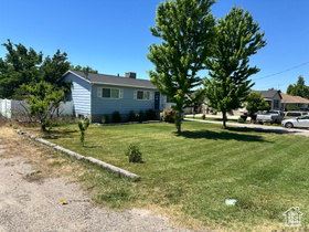 Photo 3 for 2593 2000 West