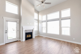 Photo 6 for 9829 N Aaron Ave #213