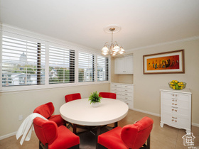 Photo 6 for 241 N Vine St #705W