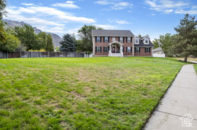 Photo 6 for 546 E River Meadow Dr