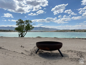 9368 W Lakeside Cir MLS #2018562