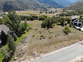 8494 W Chokecherry Ln MLS #2020198