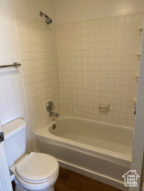 Photo 5 for 570 W Main St